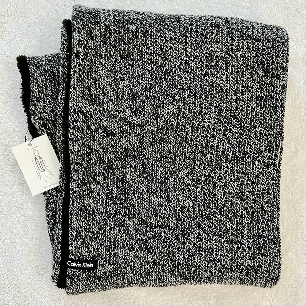 Calvin Klein Women's Infinity Loop Faux Fur Scarf - New With Some Tags